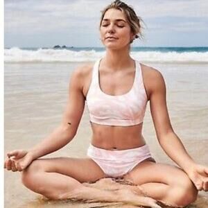 NWT Athleta South Beach High waist bottom size large